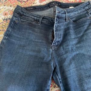 Lucky Brand jeans